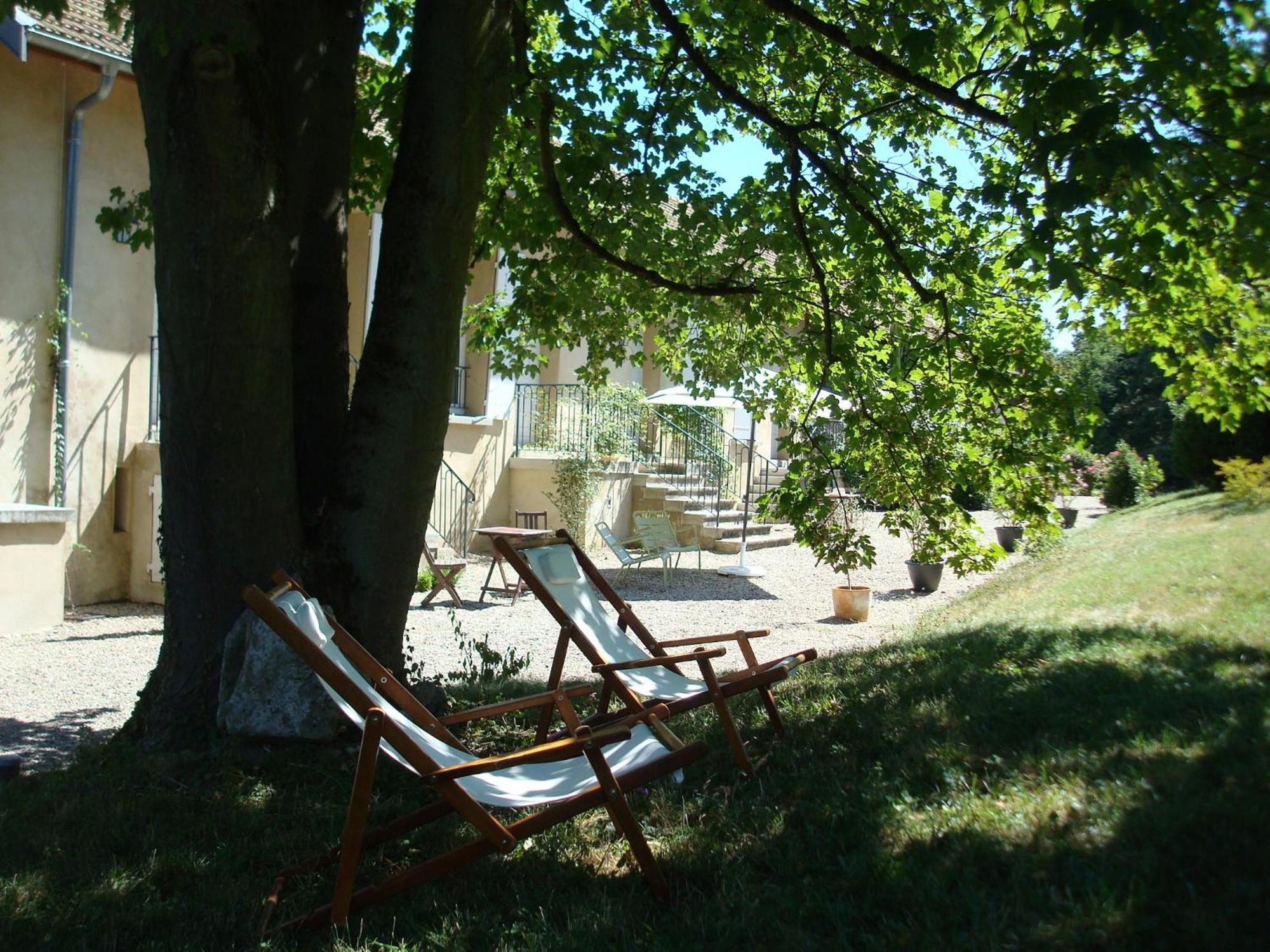 Apartmán Les Communs Du Manoir Écully Exteriér fotografie