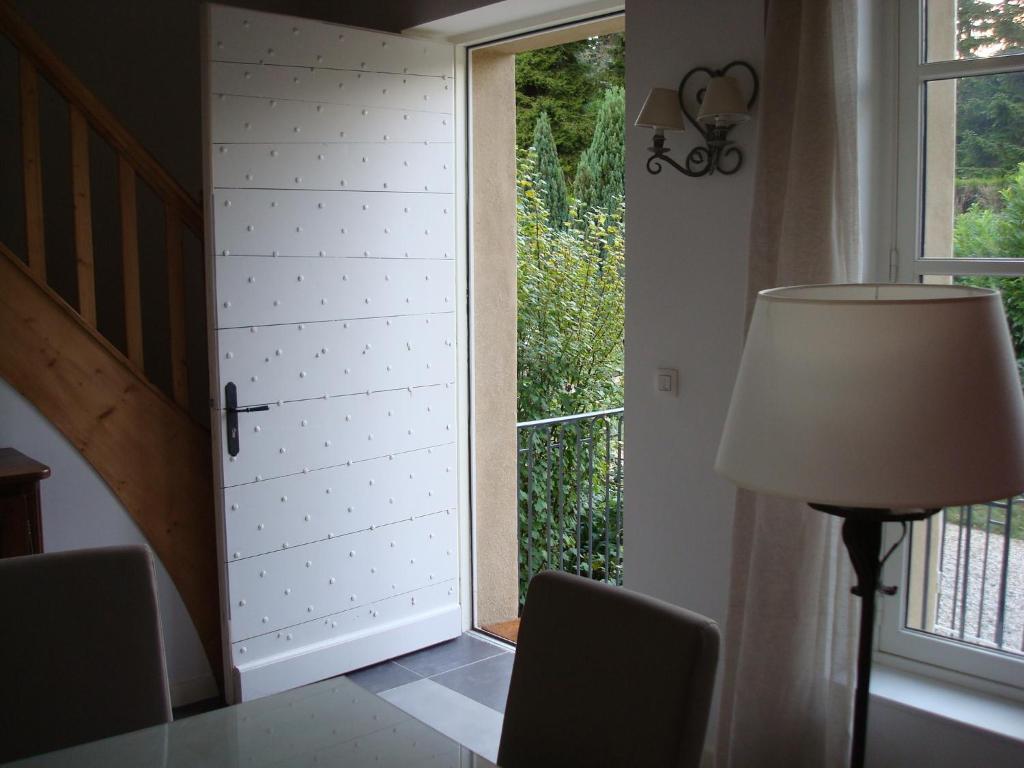 Apartmán Les Communs Du Manoir Écully Pokoj fotografie